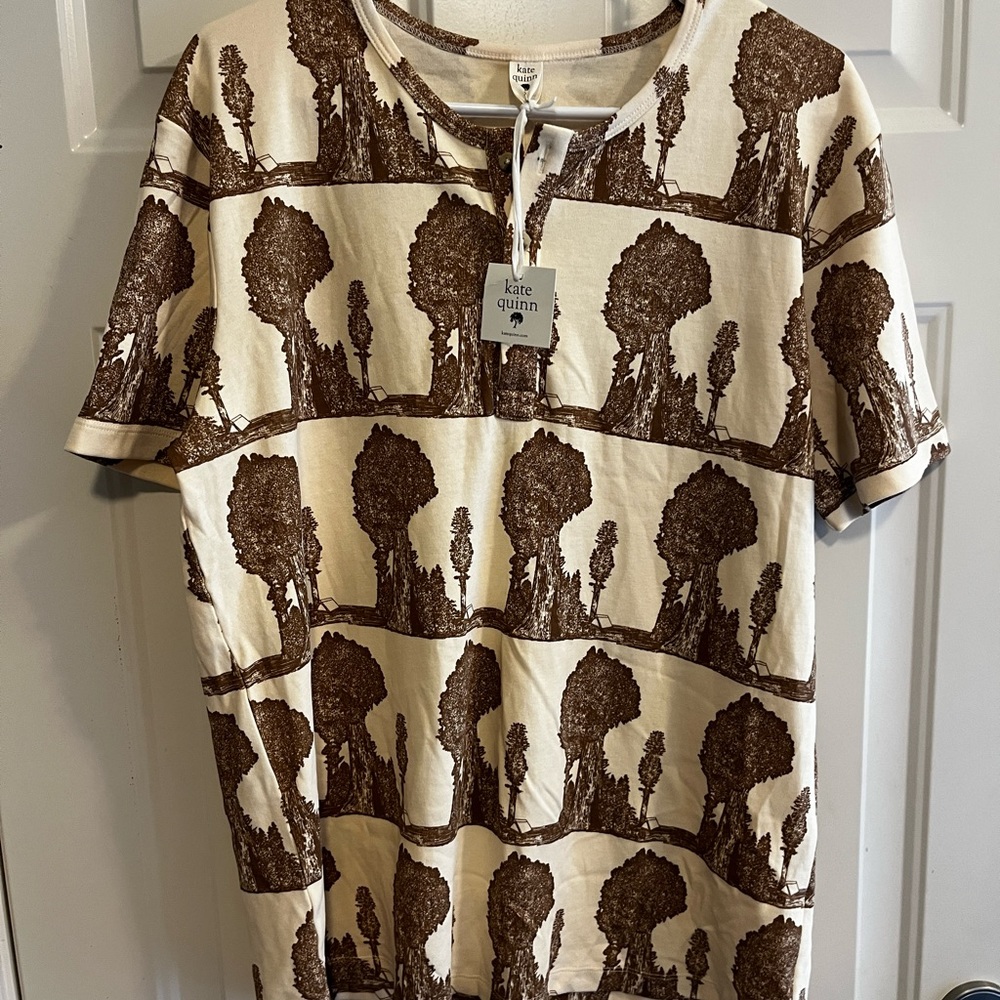 NWT Women’s Kate Quinn XXL Brown Tree Print Shirt